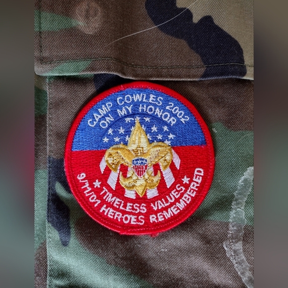 Camo Army Jacket with Boyscouts Of America Merits And Patches - Picture 12 of 16